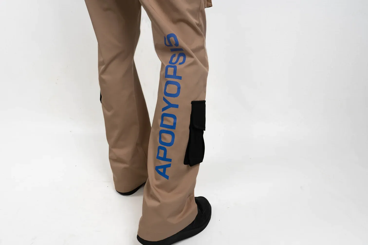 Apodyopsis Khaki Cargos