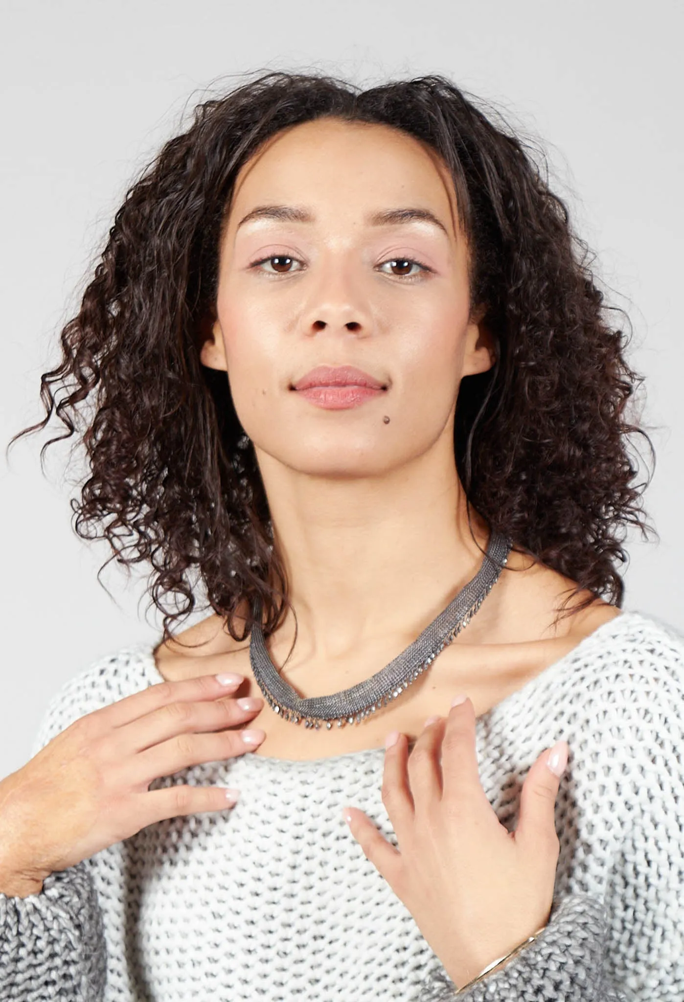 Beaded Mesh Choker in Grey