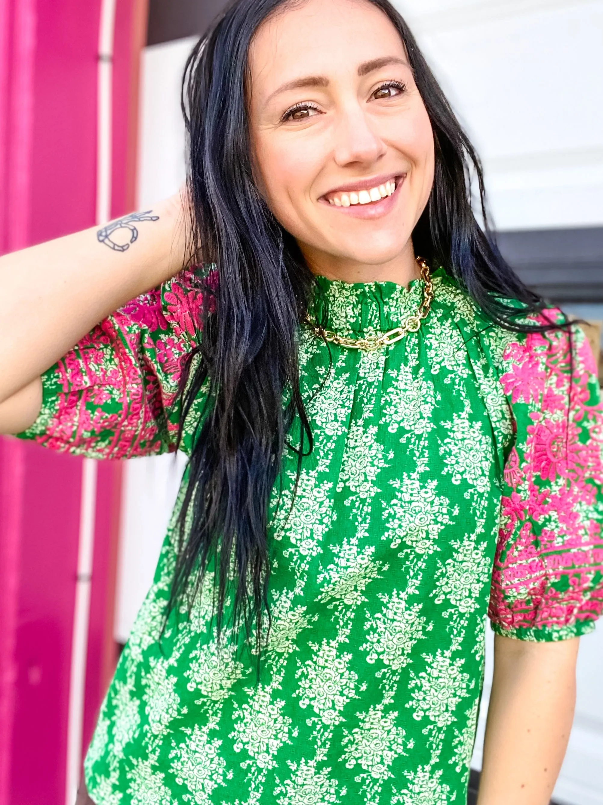 Embroidered Green Floral Puff Sleeve Top