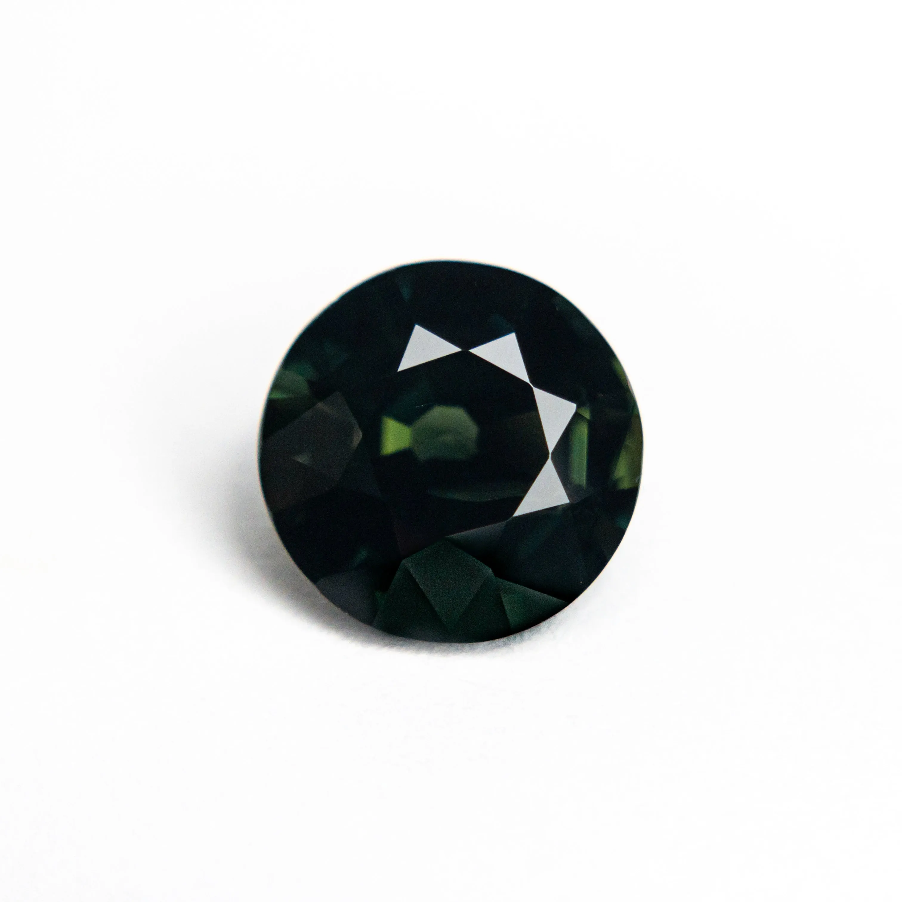 Green Brilliant Sapphire - 2.24ct Round