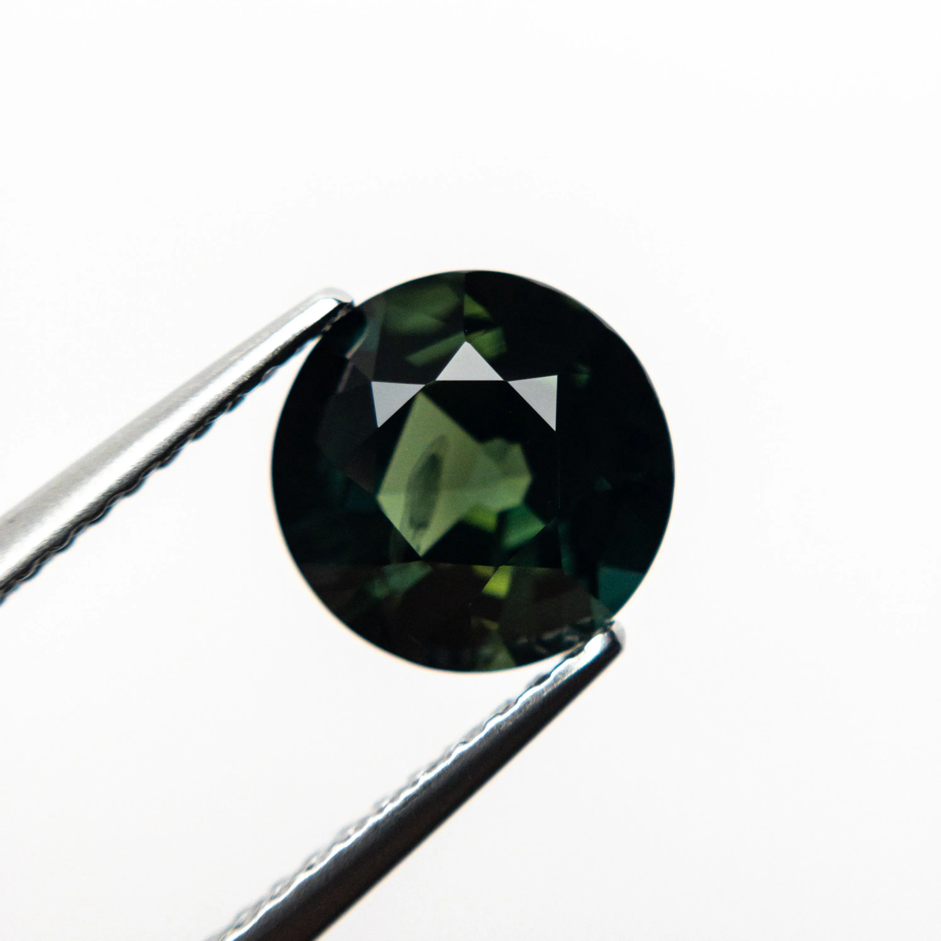 Green Brilliant Sapphire - 2.24ct Round