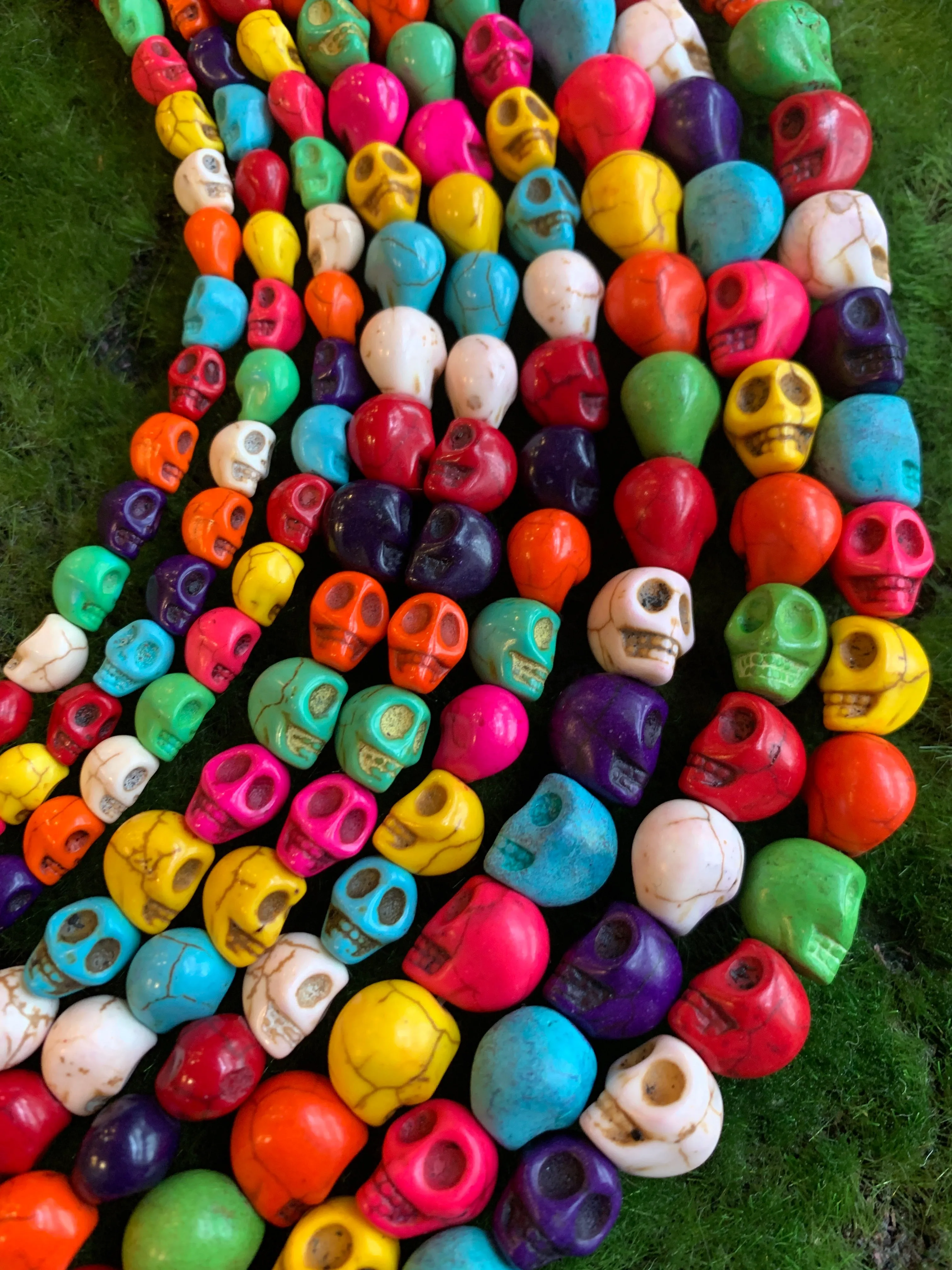 Magnesite Skulls - Multi-color