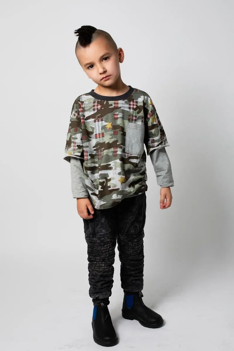 Paper Wings Relaxed Fit Long Sleeve T-shirt - Extra Camo