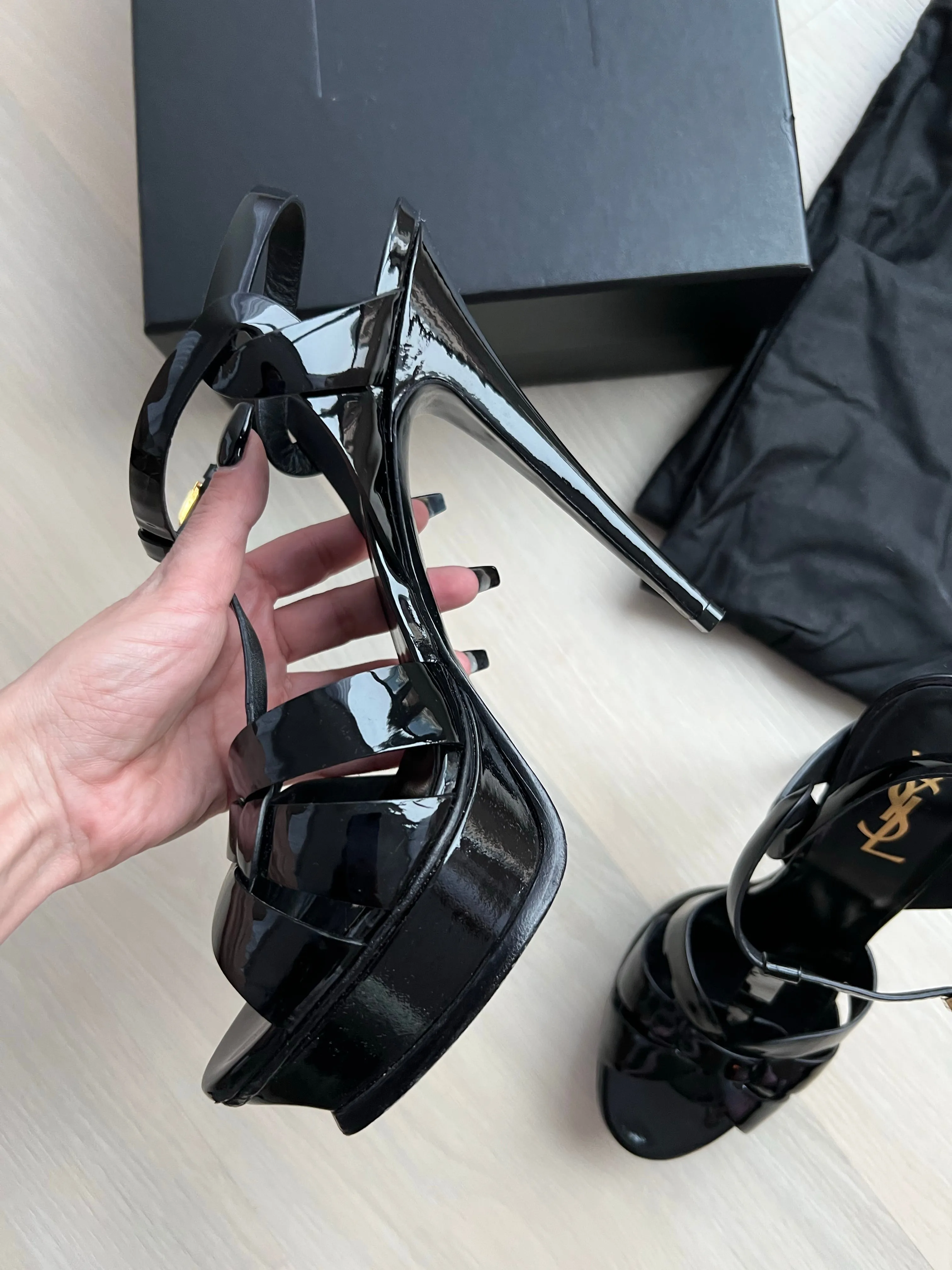 Saint Laurent Tribute Heels