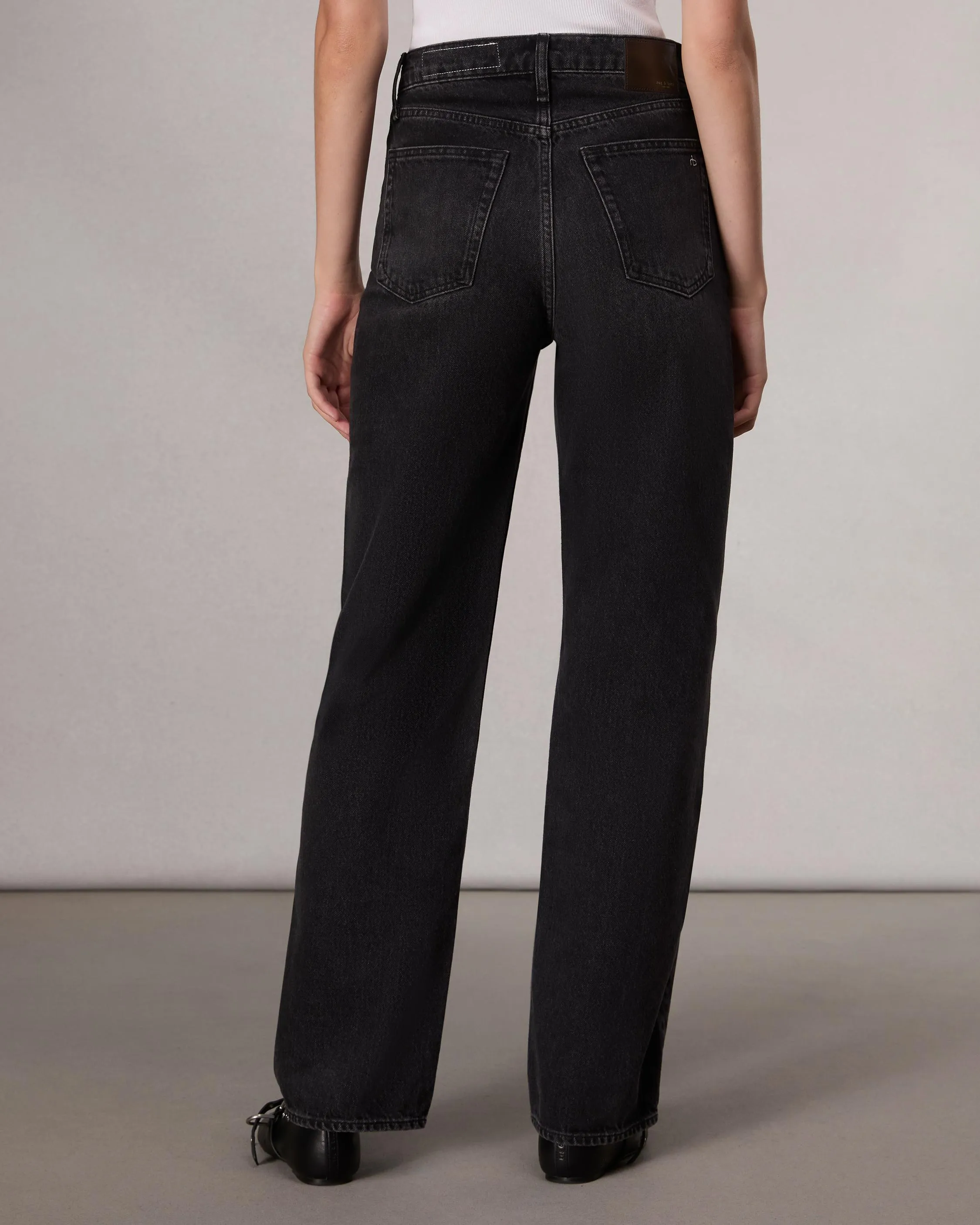 Shea Relaxed Straight Jean